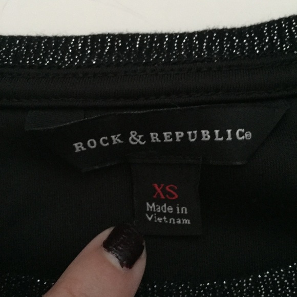 NWOT ROCK & REPUBLIC  "SO OVER IT" PULLOVER - Picture 5 of 5